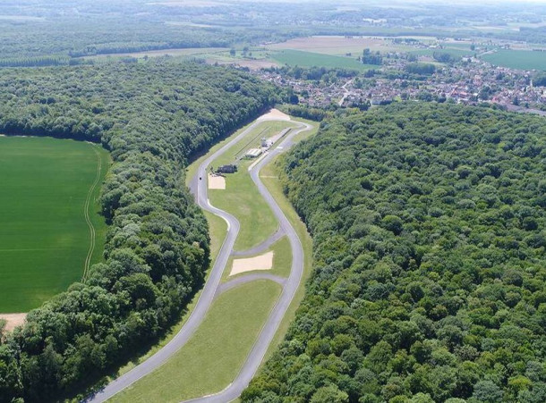 Les 24 Heures de Folembray du 11 au 12 octobre 2024 : Quand Passion Automobile et Convivialité se Rencontrent